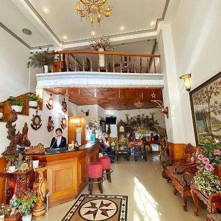 Gold Night Hotel Dalat Eksteriør bilde